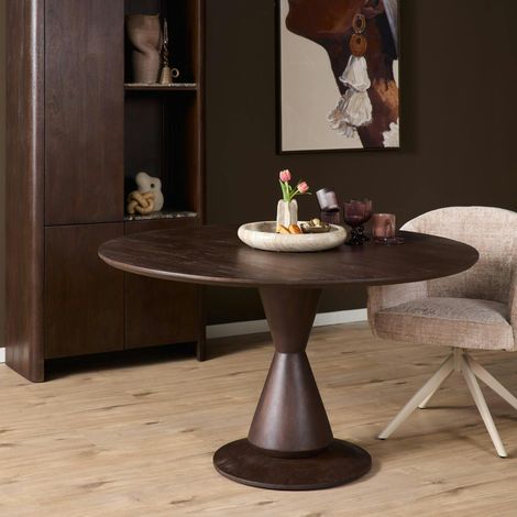 Table à manger bois foncé pied central sculpté Ø150 cm ALMA (1/4)