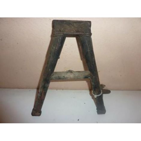 [PRODUIT D'OCCASION] Béquille centrale origine pour moto Yamaha 250 SR 1982 3Y8