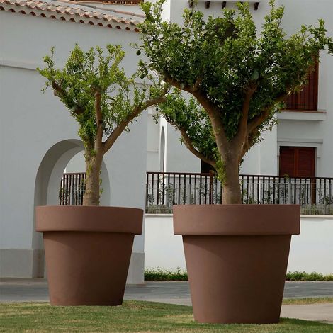 MAGNOLIA 120 Macetero Redondo Clásico y Grande de Interior y Exterior Para Plantas y Flores Muy Resistente al Paso del Tiempo. Hecho de Polietileno en España - Bronce (1/4)