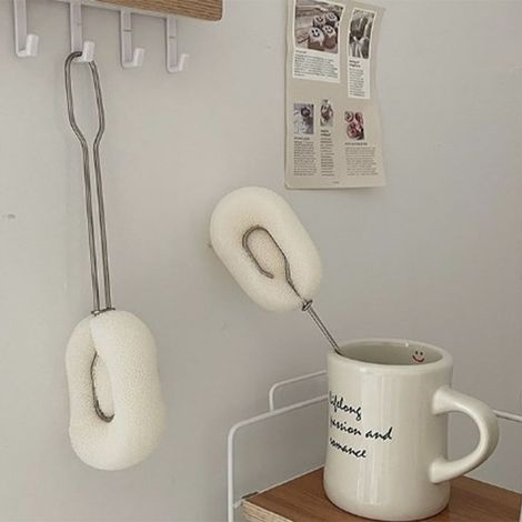 Langstielige Edelstahl-Reinigungsbürste mit integriertem Schwamm zum Entfernen von Flecken und Reinigen von Geschirr. Austauschbare Bürstenköpfe erhältlich. 24 cm. (1/5)
