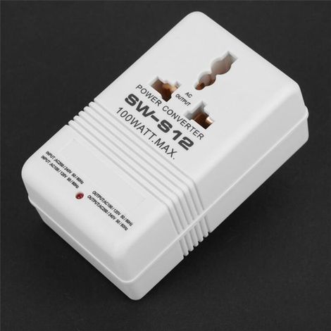 100-W-Zweikanal-Spannungswandler (110 V/120 V auf 220 V/240 V) für Reisen (1/5)