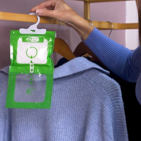 Déshumidificateur de Penderie en Sachets à Suspendre - Idéal pour Absorber l'Humidité