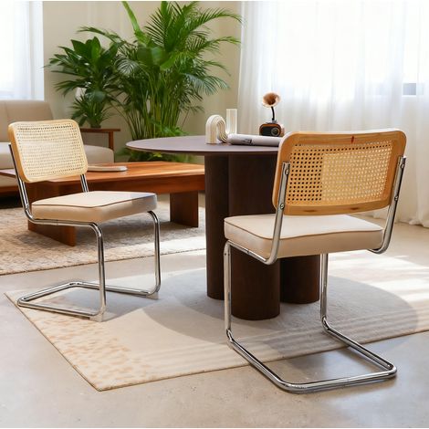 Esszimmerstuhl aus Rattan und Samt in Beige mit Chromgestell, stapelbar (1/5)