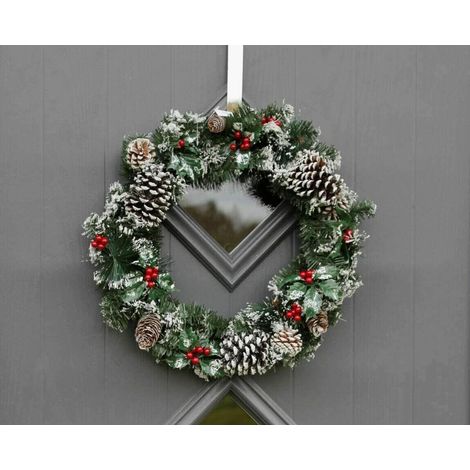 Christmas Snow Topped Wreath with Faux Berries & Pine Cones 50cm (1/5)