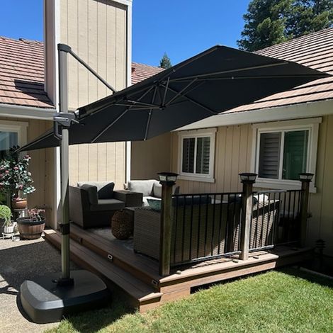 Parasol Rectangulaire Inclinable 2,7 x 3,65 m UPF 50+, Gris  Rotatif 360°, Mât : aluminium 8 cm, couleur champagne, revêtement anti-oxydation – résiste à la décoloration, Jardin, Patio (1/5)