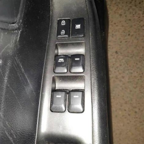 Interrupteur de lève-vitre électrique de haute qualité 93570-1Y200 pour KIA Morning Picanto 2011-2016 (1/5)