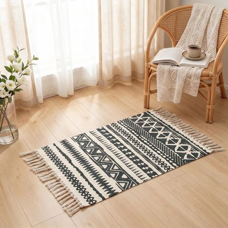 Petit tapis bohème en coton tissé avec pompons, lavable, 90 x 60 cm, style rustique, bohème, vintage, pour cuisine, salle de bain, chambre, buanderie, entrée, intérieur (1/5)