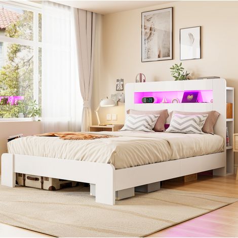 Struttura letto in legno bianco 140 x 200 cm con testiera contenitore, LED e prese integrate (1/5)