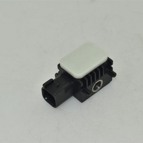 The avant and lateral collision detector 3M5T-14B006-AD is suitable for GM, Chevrolet, Buick, Cadillac and other vehicle models.