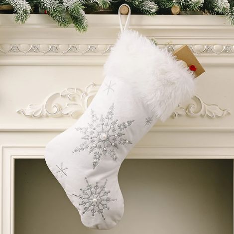 Chaussette de Noël en fausse fourrure blanche scintillante avec flocons de neige, décoration à suspendre pour les feux de joie de Noël (1/3)