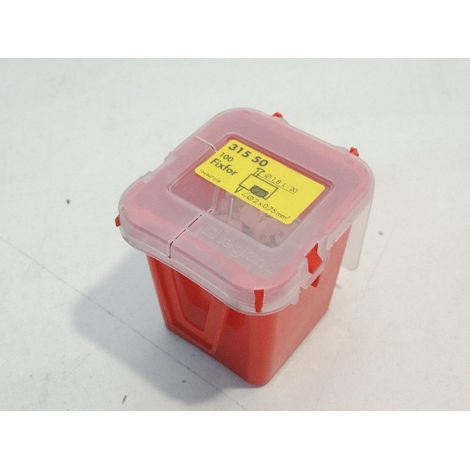Attache pontet blanche à clouer pour cable méplat 2x0.75mm² (boite de 100) pointe de 20mm FIXFOR LEGRAND 031550 (1/2)