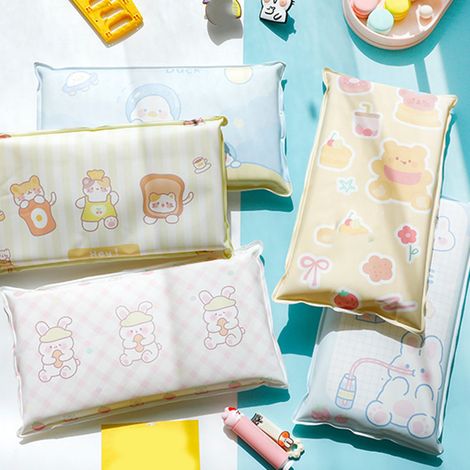 Coussin rafraîchissant d'été à motif lapin, idéal pour la sieste des étudiants. Rempli de gel glacé. (1/5)
