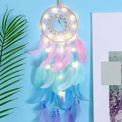 Attrape-rêves avec plumes colorées et lumineuses, tissé à la main, décoration murale rose pour la maison ou la chambre. (1/5)