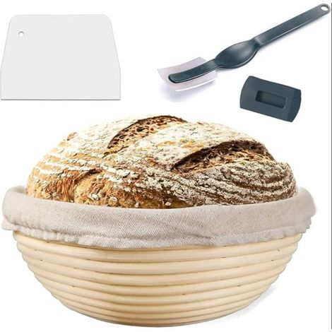 Corbeille de Fermentation Ronde, diamètre 25 cm, Un Panier en rotin Naturel Fait à la Main, avec Insert en Lin+grattoir à pâte + Couteau à Pain (Rond) (1/5)