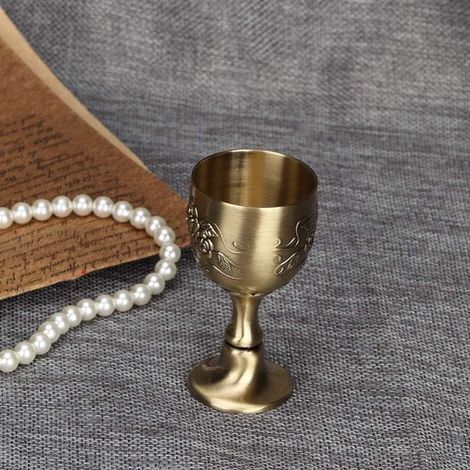 Vintage handgefertigtes kleines Gin-Cocktailglas aus Kupfer mit graviertem Blumenmuster - Europäischer Stil - Messing - 8 x 4 cm. (1/5)