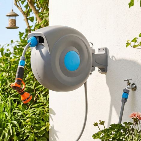 Automatischer Wand-Schlauchaufroller 45x18x35 cm aus blauem Kunststoff, 20 m – MEUBLIV (1/5)