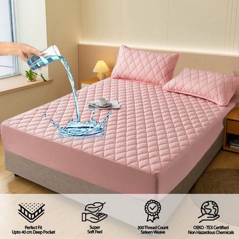Protège-matelas imperméable et antidérapant en polyester doux, idéal pour les animaux de compagnie. Maintien optimal toute la (1/4)