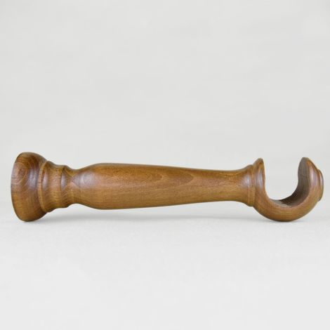 TENDAGGIMANIA Staffe per Tende 1 COPPIA - Per Bastoni per tende in Legno ∅ 35 MM - Staffe con piastrina di fissaggio, viti e tasselli- 100% Legno Made in Italy - Colore: OLMO -LUNGHEZZA 25 CM (1/5)