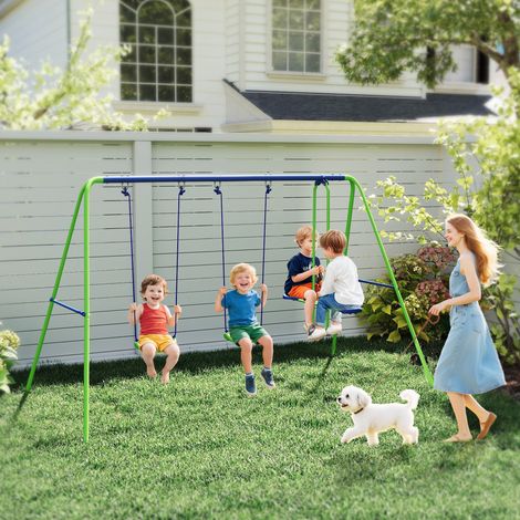 Aire de jeux pour enfants avec balançoire double et deux balançoires simples, en métal et polyéthylène. 280 x 140 x 178 cm. Vert et bleu.