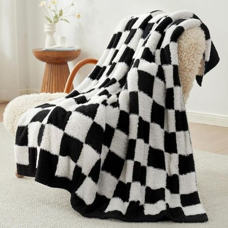 Couverture de canapé en fausse fourrure – Plaid noir – Douce et chaude – Convient pour la chambre à coucher et le salon – 130 x 150 cm (1/3)