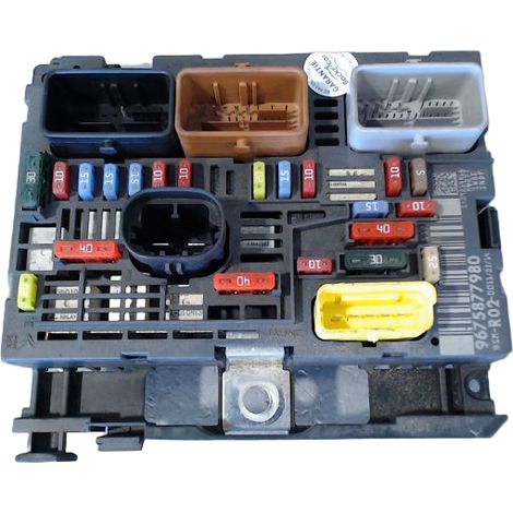 [PRODUIT D'OCCASION] Boite A Fusibles PEUGEOT 3008 ♻️ Ref Oe. 9807028580 - Garantie à vie (1/4)