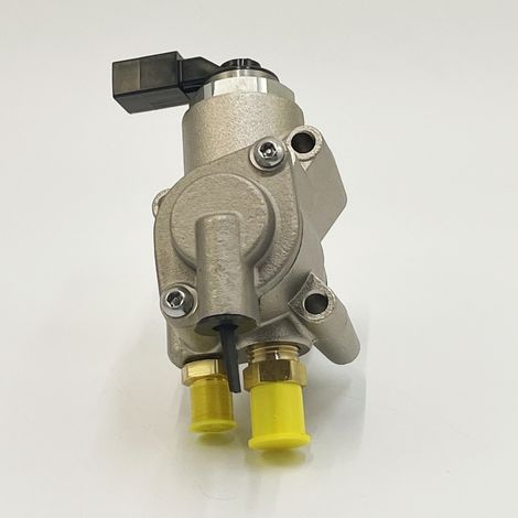 The reference numbers 079127026C, 079127026AB and 07L127026AD refer to the right side of a Volkswagen Audi 4.2T.--DTEKGAZ (1/4)