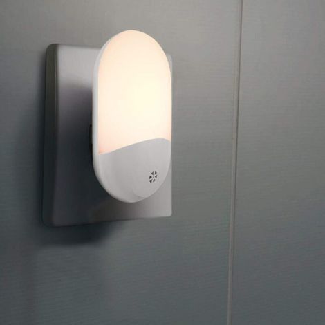 LED-Nachtlicht zum Einstecken mit Dämmerungssensor, automatisches Nachtlicht für Kinderzimmer und Treppenhäuser (1/5)