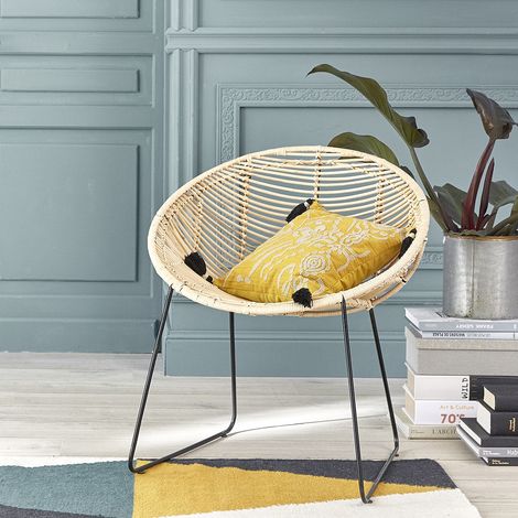 Chaise en rotin et métal (1/5)