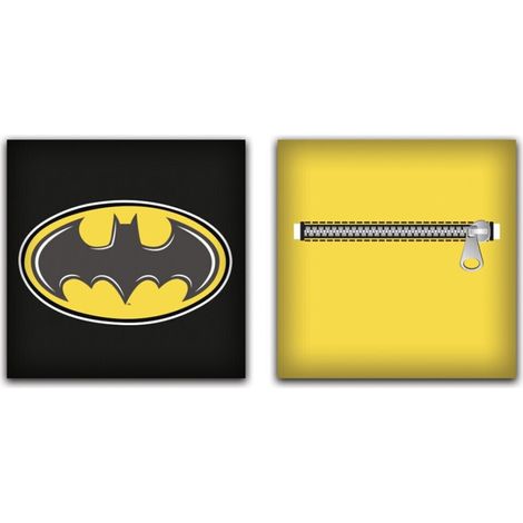 Coussin en Peluche avec poche Batman - Noir et Jaune 35x35 cm (1/2)