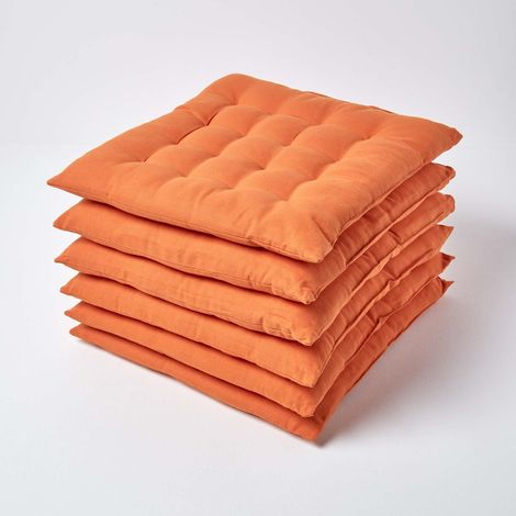 HOMESCAPES Burnt Orange Plain Seat Pad with Button Straps, 40 x 40cm, Set of 6