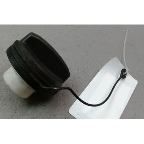[PRODUIT D'OCCASION] Bouchon Reservoir A Carburant CHEVROLET Trax ♻️ Ref Oe. 95049578 - Garantie à vie