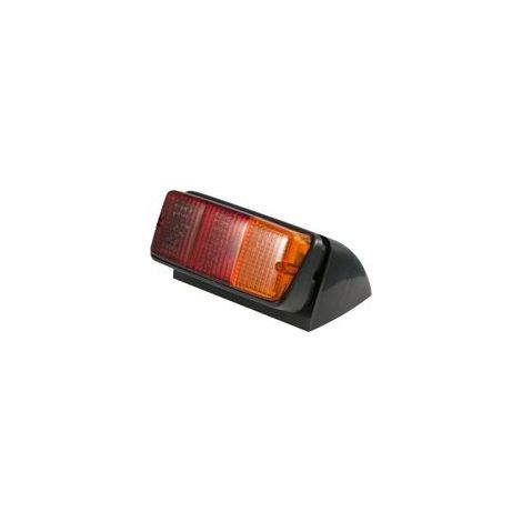 Feu arrière droit 3 fonctions 162x70 mm base inclinée (1/2)