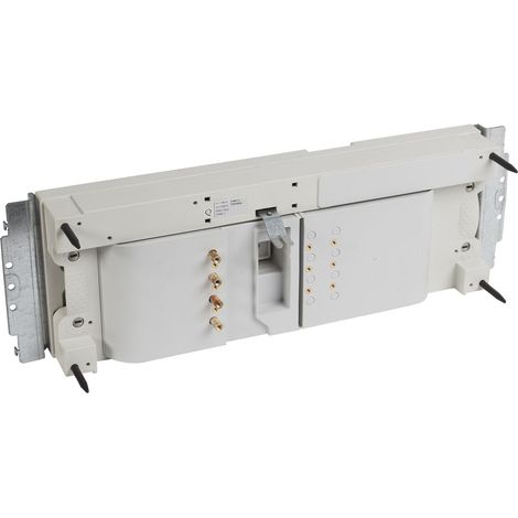 BASE VX³ IS 223 4P DPX³ 160 AVEC OU SANS DIFF LEGRAND 404611