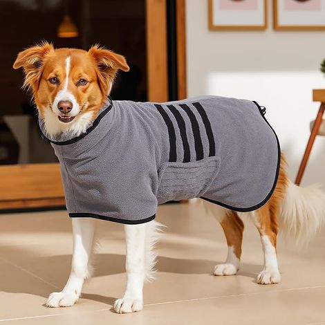 Microfibre Dog Bathrobe - Dry, Absorbent, Medium and Large Dogs - Soft and Comfortable Bathrobe for Bathing and Walking (1/5)