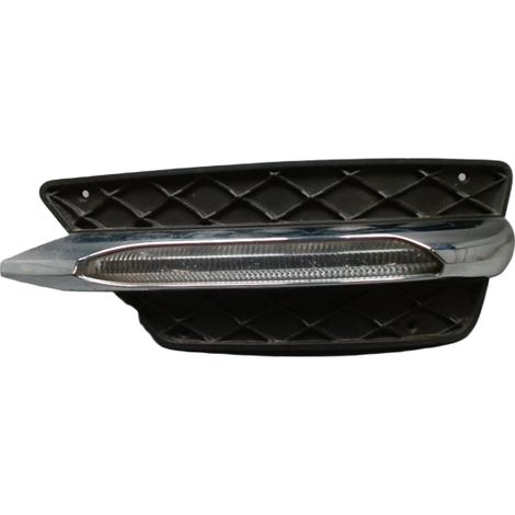 [PRODUIT D'OCCASION] Feux Position Gauche MERCEDES Classe C ♻️ Ref Oe. 2049068900 - Garantie à vie (1/3)