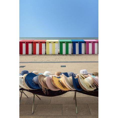 Tableau sur toile cabines colorées de Dunkerque 30x45 cm - Impression sur Toile Murale Décorative - Image imprimée en HD sur Toile - Toile sur Châssis en Bois FSC - Fabriqué en France (1/5)