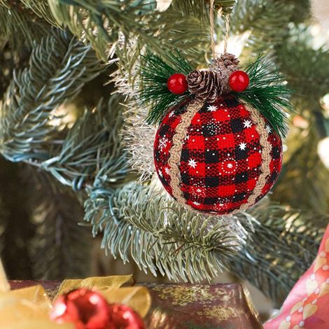 Lot de 3 boules de Noël en mousse, imitation pignons de pin, en tissu rouge à motif treillis, pour décoration de Noël et d'anniversaire. (1/5)