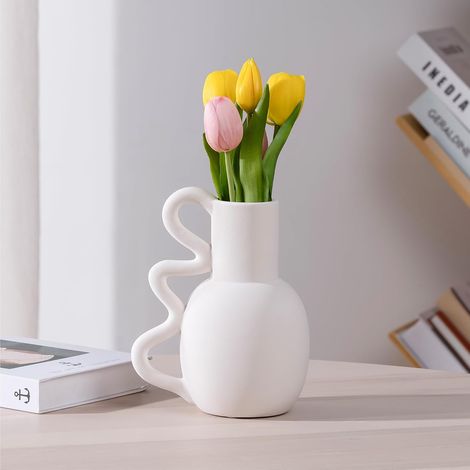 Weiße Keramikvase, dekoratives Design, 15,5 x 11 x 19 cm, geeignet für frische und getrocknete Blumen – Büro, Wohnzimmer, Küche (1/5)