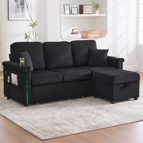 Canapé angle L convertible 3 places avec LED et USB-C, repose-pieds de rangement, porte-gobelets et des poches latérales – velours noir