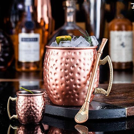 Lot de 2 tasses élégantes de 530 ml à pointe martelée, en acier inoxydable plaqué cuivre, pour cocktails. (1/5)