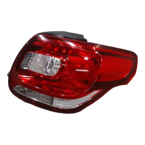 [PRODUIT D'OCCASION] Feu Arriere Droit CITROEN Ds3 ♻️ Ref Oe. 9676973380 - Garantie à vie (1/3)