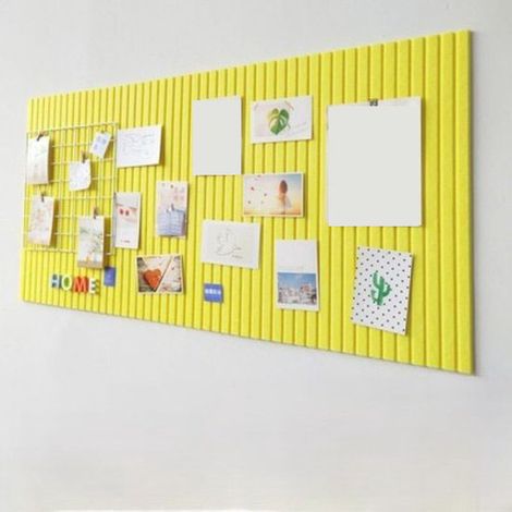 Bacheca decorativa pieghevole in feltro con nastro adesivo per esporre foto, ideale per scuola, casa e ufficio (gialla) (1/4)