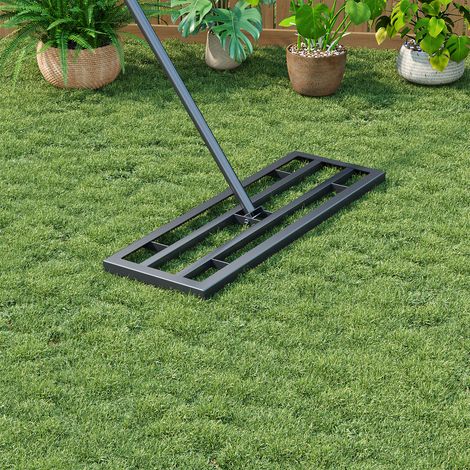 Garden Lawn Levelling Rake with Serrated Design (1/5)