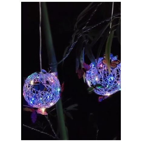 Neue solarbetriebene LED-Schmetterlingsleuchte zum Aufhängen an Bäumen, für den Außenbereich im Garten oder auf der Terrasse. Dekorative, beleuchtete Schmetterlingskugel (kleiner Schmetterling). (1/5)