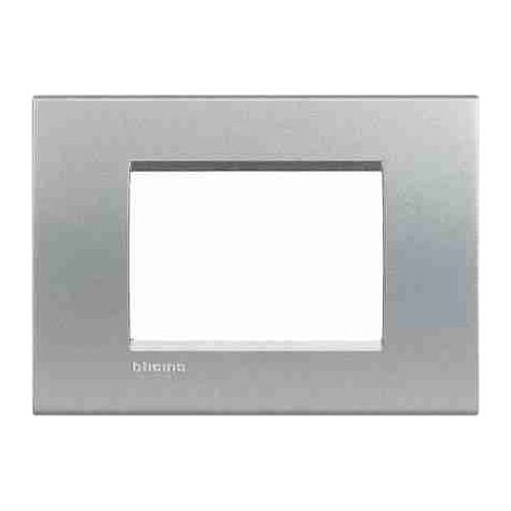 BTILNA4803TE Plaque carrée Livinglight à 3 modules