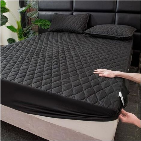 Extra Soft Waterproof Mattress Protector with Deep Pockets, Solid Color, Geometric Pattern, Provides Extra Sleeping Comfort for Bedrooms and Guest Rooms, Perfect for Winter (1/5)