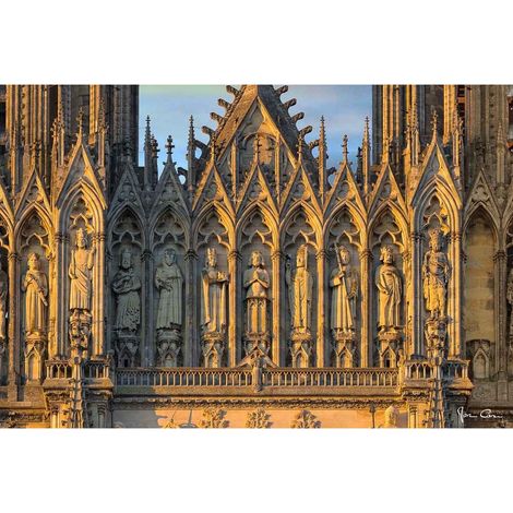 Tableau sur toile statut cathédrale de Reims 45x65 cm - Impression sur Toile Murale Décorative - Image imprimée en HD sur Toile - Toile sur Châssis en Bois FSC - Fabriqué en France (1/4)