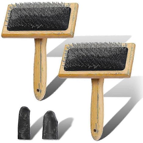 Holzbürsten zum Kardieren von Wolle, geeignet zum Filzen und Spinnen von Wollfasern. (1/5)