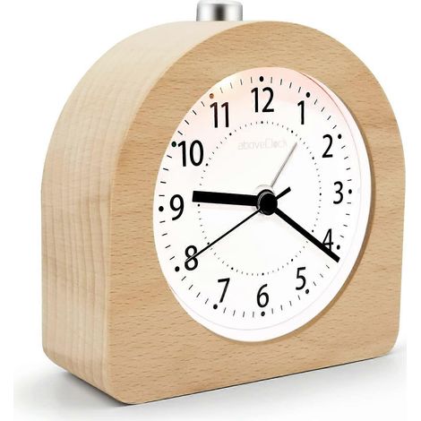 Réveil à piles avec fonction snooze, en bois clair, lumineux et silencieux. (1/5)