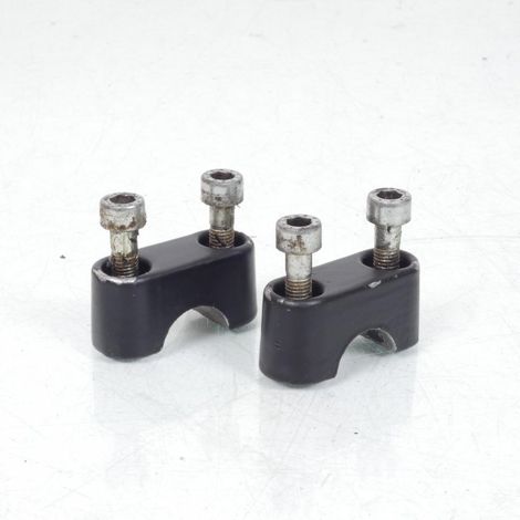 [PRODUIT D'OCCASION] Paire de pontet de guidon aluminium noir pour moto Peugeot 50 XP (1/2)